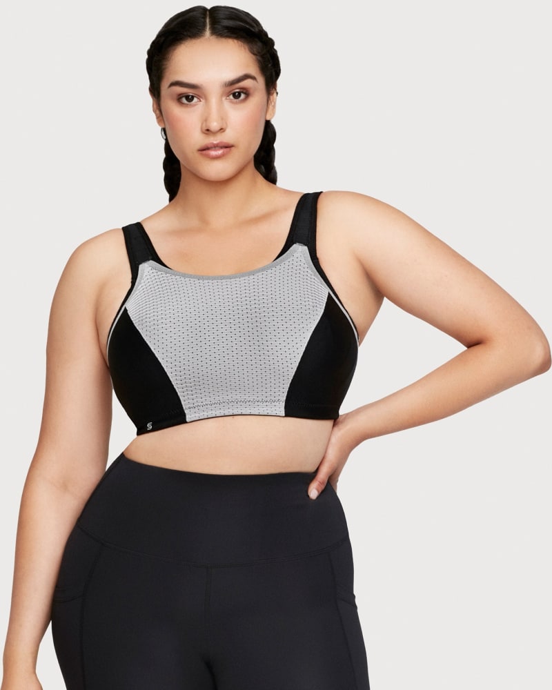 Front of a model wearing a size 34G Custom Control Sports Bra in Black/Gray by Glamorise Sport. | dia_product_style_image_id:260635